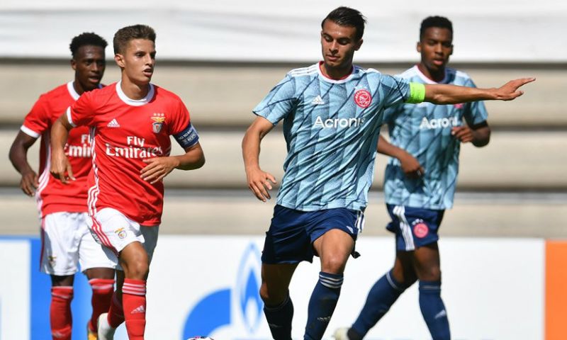 'Bayern shopt na drukke Deadline Day ook bij Benfica: 'nieuwe Thiago' gehuurd' Afbeelding: 'Bayern shopt na drukke Deadline Day ook bij Benfica: 'nieuwe Thiago' gehuurd'