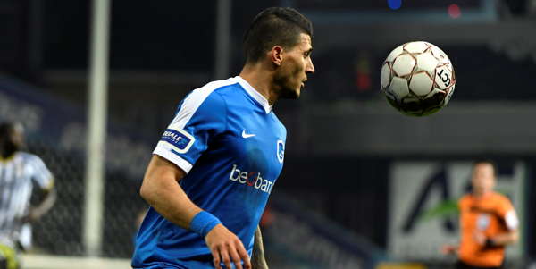 'Ex-Genk-spits Karelis gaat bij het Nederlandse ADO Den Haag voetballen'