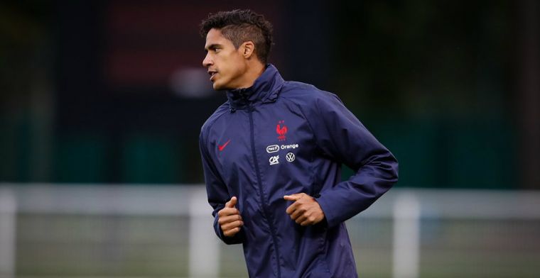 Transfergerucht: 'Varane kan naar Premier League maar wacht op CL-kwalificatie'