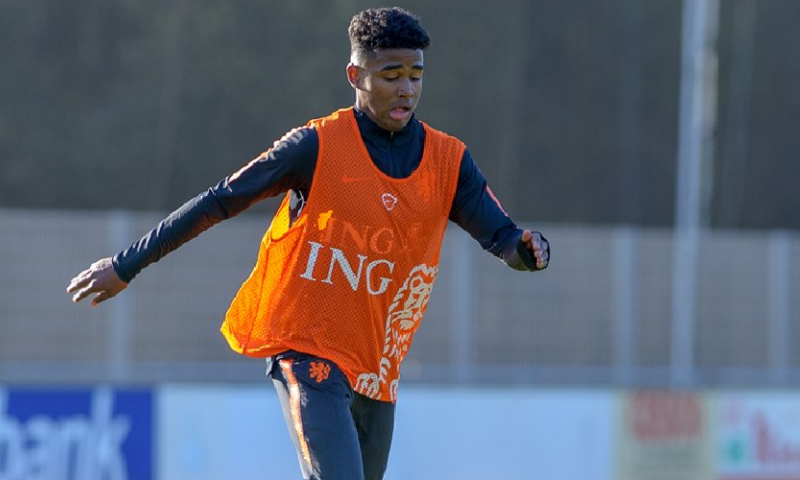 Definitief: Chelsea verhuurt Nederlands toptalent Maatsen (18) Afbeelding: Definitief: Chelsea verhuurt Nederlands toptalent Maatsen (18)