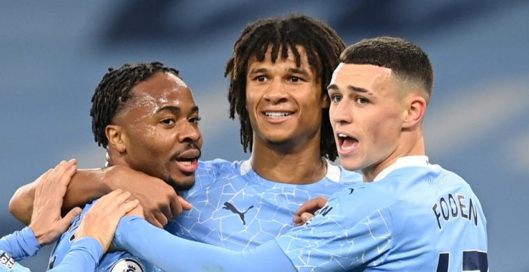 Aké speelt zich in Manchester City-basis: 'Op geen fout kunnen betrappen'