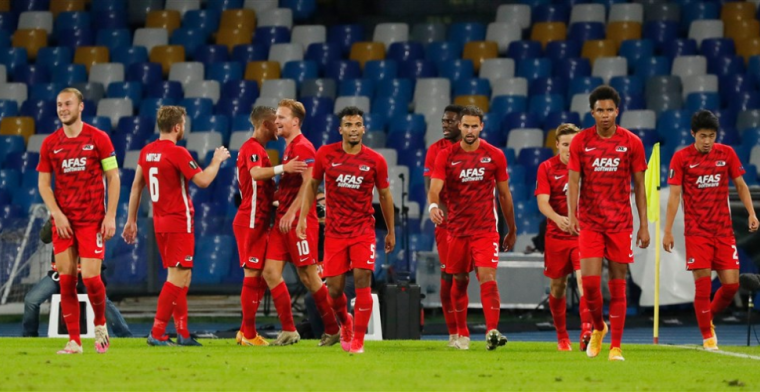 Gehavend AZ stunt in Europa League en dwingt Mertens en Napoli op de knieën