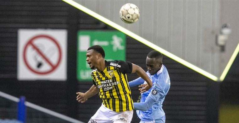 PSV gefrustreerd: 'Op mijn telefoon zag ik dat zijn bovenlichaam buitenspel stond'