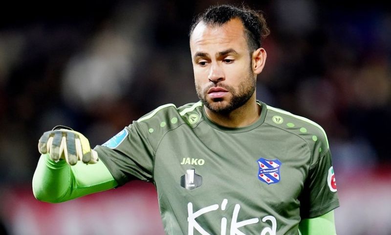 'Hahn duikt in afwachting van buitenlands avontuur weer op in Eredivisie' Afbeelding: 'Hahn duikt in afwachting van buitenlands avontuur weer op in Eredivisie'
