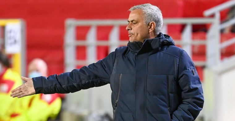 Mourinho verbergt teleurstelling niet: 'Ik zie jullie morgen om 11u op training'
