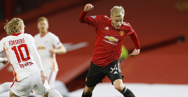 Van de Beek wil meer bij Manchester United: De wedstrijden....