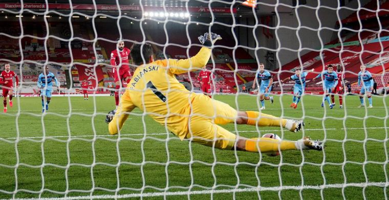 Liverpool is voor even verlost van stadgenoot Everton na zwaarbevochten zege