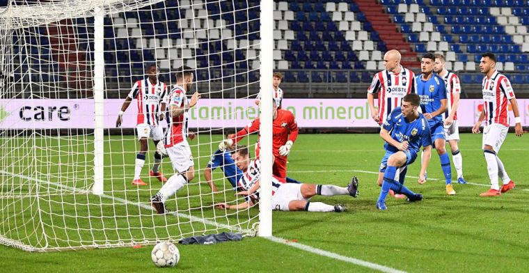 De ene voorzet valt binnen, de andere niet: Vitesse blijft medekoploper