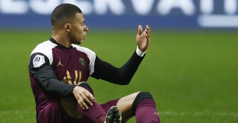 PSG mist drie steraanvallers in Leipzig: Mbappé loopt hamstringblessure op