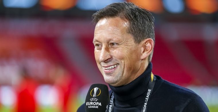PSV maakt Schmidt blij met contractverlenging: 'Hij heeft het verdiend'