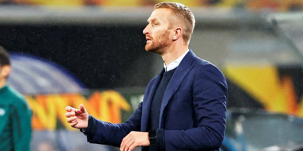 De Decker (Gent) vreest voor spelers: Medische wereld staat voor een raadsel