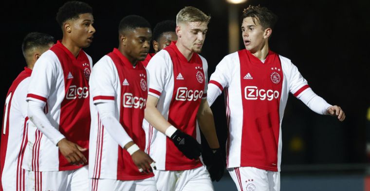 Jong Ajax pakt knap punt: Scherpen sta-in-de-weg voor Volendam