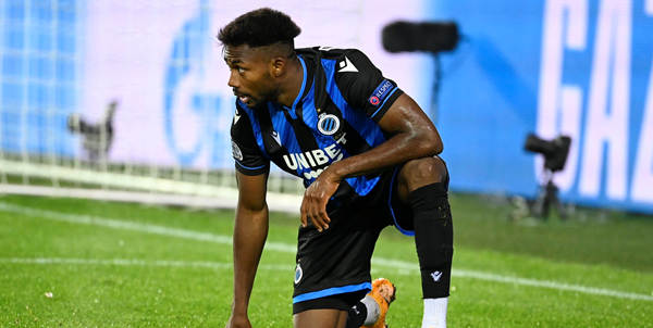 'Bommetje bij Club: aanvaller niet naar Dortmund na ruzie over plek in spelersbus'