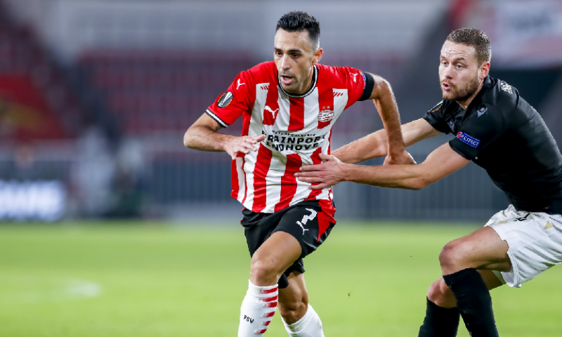 Zahavi reageert boos na PSV-wissel: 'Zegt genoeg over hoe hij er inzit' Afbeelding: Zahavi reageert boos na PSV-wissel: 'Zegt genoeg over hoe hij er inzit'