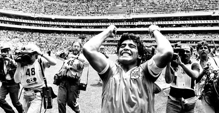 Kranten eren met cover Maradona, Engelsen vallen duidelijk uit de toon