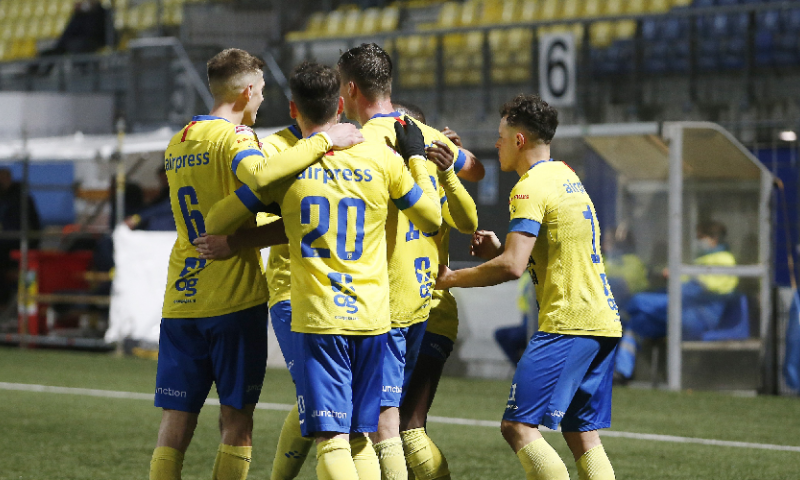Almere City is koppositie kwijt, Jong PSV doet zichzelf te kort in Helmond Afbeelding: Almere City is koppositie kwijt, Jong PSV doet zichzelf te kort in Helmond