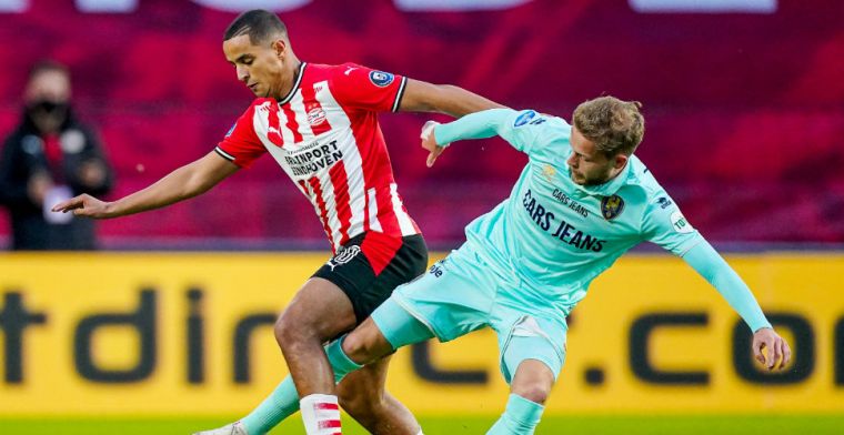 Schmidt legt Ihattaren-situatie uit: 'Hopelijk snel beter, dan komt hij bij team'