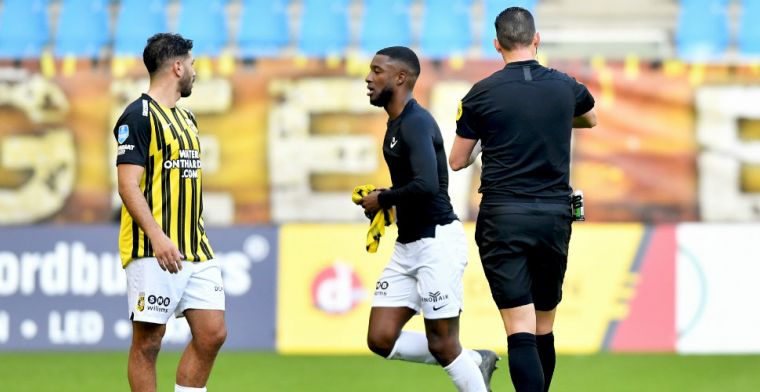 Bazoer over Ajax-periode: 'Ik moet zeggen dat ik daar toen wel moeite mee had'