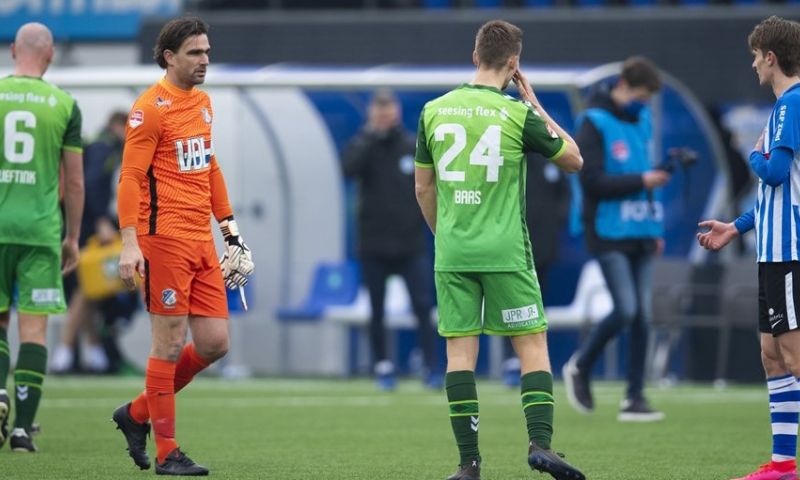 'Bizar hoe de fans voor ons klaarstonden, maar dan leveren wij zo'n wanprestatie' Afbeelding: 'Bizar hoe de fans voor ons klaarstonden, maar dan leveren wij zo'n wanprestatie'