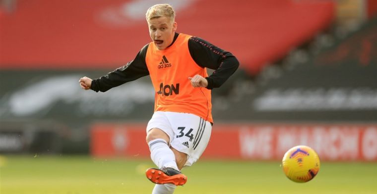 Van de Beek geniet van United-ploeggenoot: 'Door hem krijg ik meer ruimte'