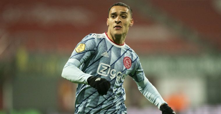 Antony: 'Er zaten ook Duitse en Spaanse clubs bij, gelukkig is het Ajax geworden'