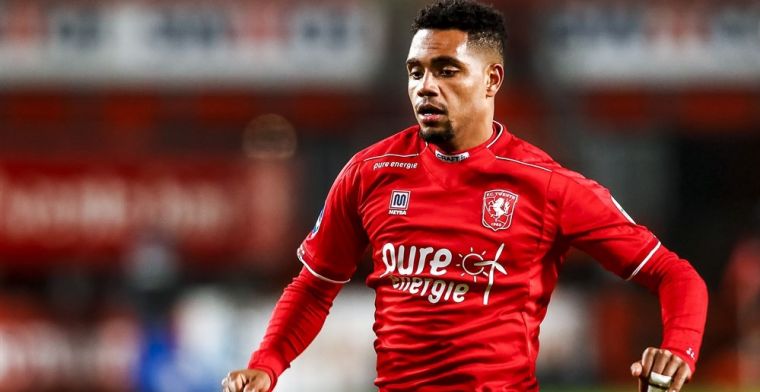 'Er staat geen clausule in het huurcontract dat hij niet tegen Ajax mag spelen'
