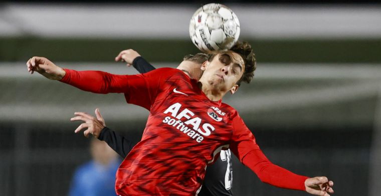 AZ breekt contract talentvolle middenvelder open: 'Technisch vaardige speler'
