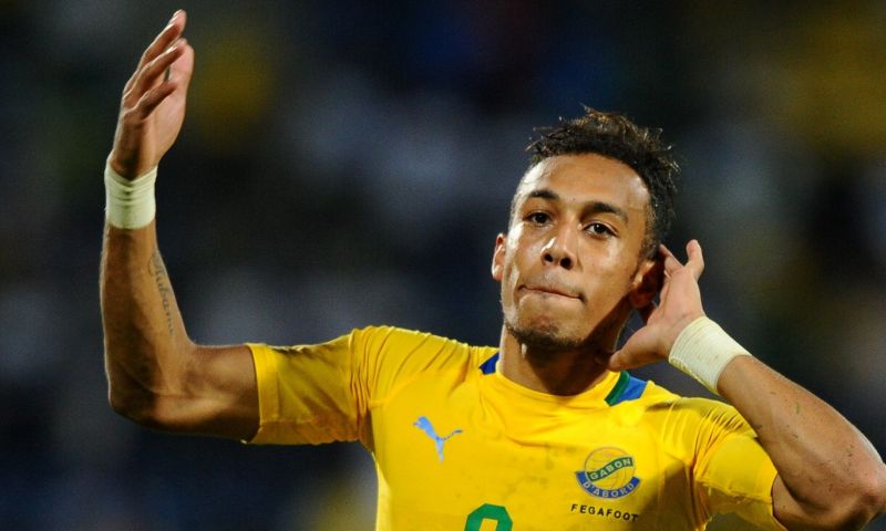 Aubameyang ontvangt forse boete na kritiek: 'Alsof we terug zijn in de jaren '90' Afbeelding: Aubameyang ontvangt forse boete na kritiek: 'Alsof we terug zijn in de jaren '90'