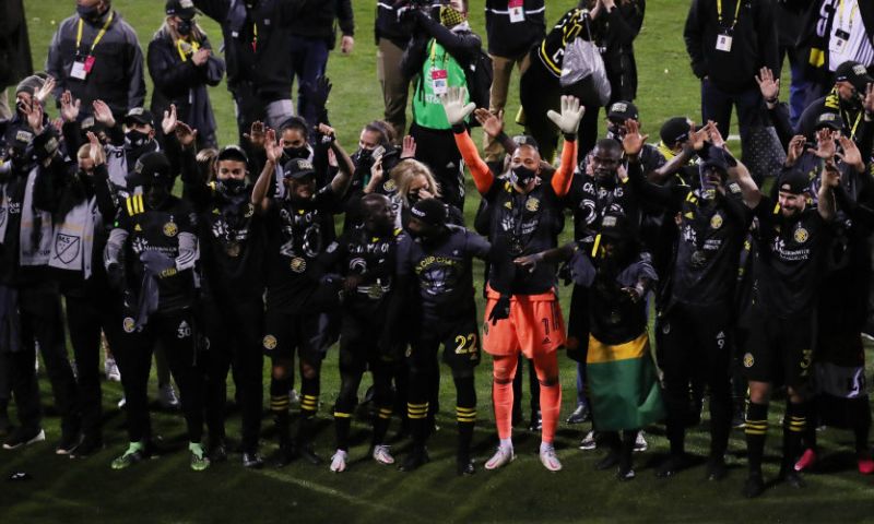 'Nederlandse' MLS-finale simpele prooi voor Room en Columbus Crew Afbeelding: 'Nederlandse' MLS-finale simpele prooi voor Room en Columbus Crew