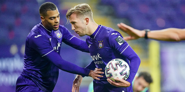 Relletje bij Anderlecht rond enthousiaste Vlap: 'Het heeft 30 seconden geduurd'