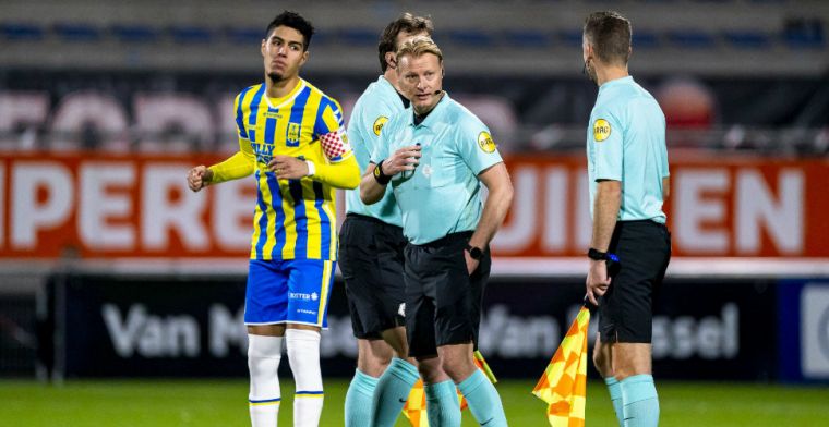 Blom over momenten bij RKC-PSV: 'VAR had, als ik hem had gegeven, ingegrepen'