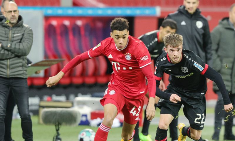 'Snode plannen Duitse bond: Bayern-talent staat voor moeilijke keuze' Afbeelding: 'Snode plannen Duitse bond: Bayern-talent staat voor moeilijke keuze'
