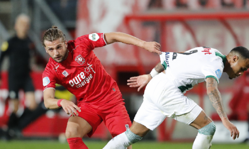 FC Twente laat Lamprou alweer gaan: 'Niet gelukkig met de situatie' Afbeelding: FC Twente laat Lamprou alweer gaan: 'Niet gelukkig met de situatie'