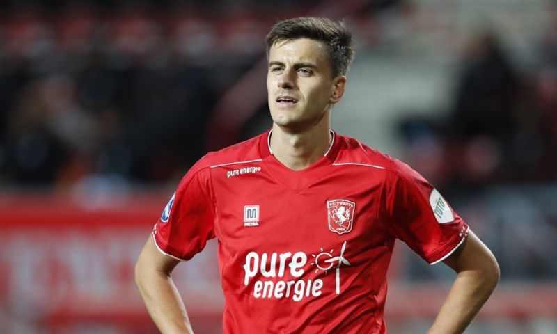Twente-spits verliest concurrentiestrijd van Danilo en keert terug naar oude nest Afbeelding: Twente-spits verliest concurrentiestrijd van Danilo en keert terug naar oude nest