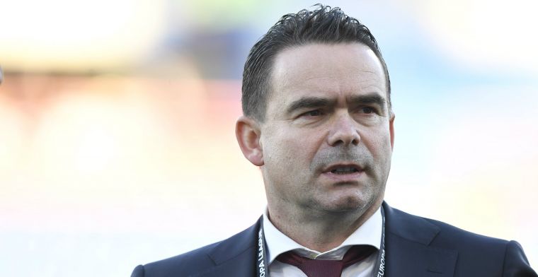 Overmars reageert gevat op 'knettergek' salaris Haller: 'Het is nu wel iets meer'
