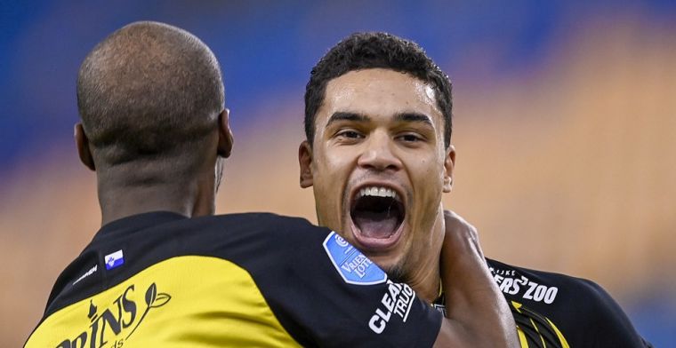 Vitesse blijft meedoen om kampioenschap: misser Kerk breekt Utrecht op