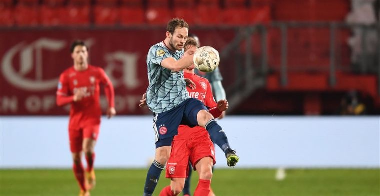 Blind gaat niets veranderen tegen Feyenoord: 'Het gaat vaker goed dan fout'