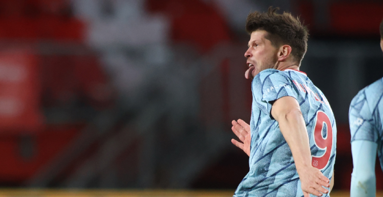 'Ajax stelt geduld Schalke 04 op de proef, Huntelaar speelt tegen Feyenoord'