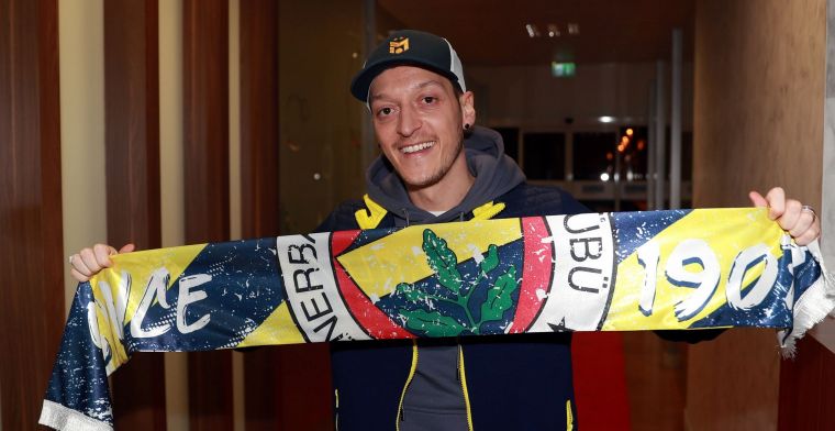 Presentatie is een kwestie van tijd: 32-jarige Özil geland in Istanbul