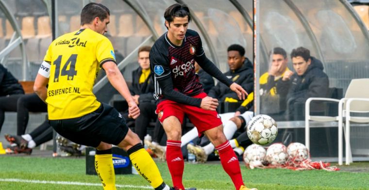 Teixeira weer op het veld, Advocaat praat over ziekenboeg: 'Duurt nog paar weken'