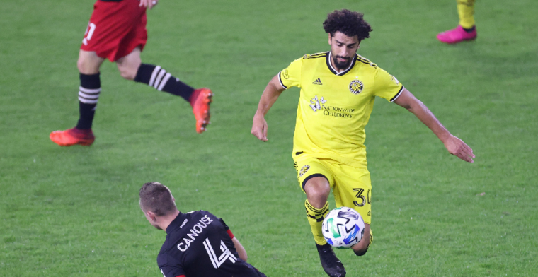 ADO Den Haag slaat belangrijke slag met binnenhalen van oude bekende Mokhtar