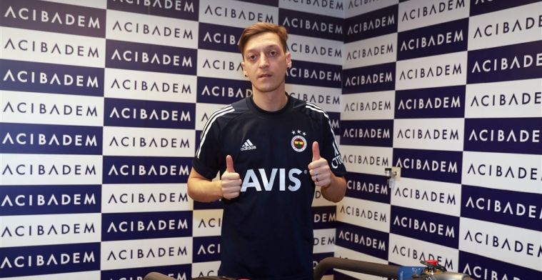 Contractdetails Özil bij Fener: half jaar gratis en forse verlaging in salaris