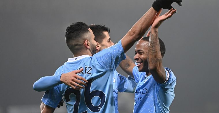 Manchester City kent geen genade en is in ieder geval een dag koploper