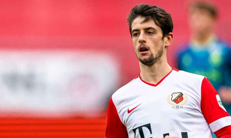 'Misschien moet ik op het veld praten en niet hier, maar ik hoop op meer kansen' Afbeelding: 'Misschien moet ik op het veld praten en niet hier, maar ik hoop op meer kansen'