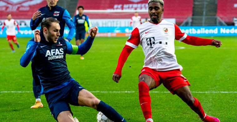 LIVE-discussie: Hake beloont 'supersub' met basisplaats, AZ start ongewijzigd