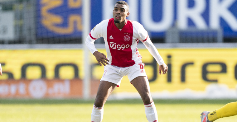 Gravenberch stelt fans gerust: 'Ajax is mijn club, ik speel hier nog wel even'