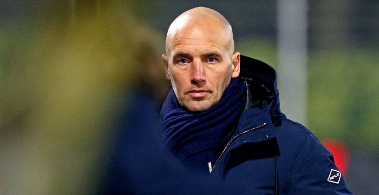 Van der Gaag niet blij met Jong Ajax: 'Het is op een gegeven moment ook klaar'