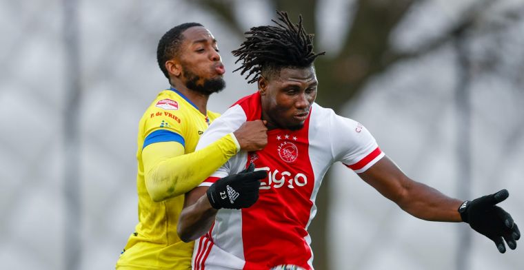 Koploper Cambuur bijt zich in Amsterdam stuk op beloftenploeg van Ajax