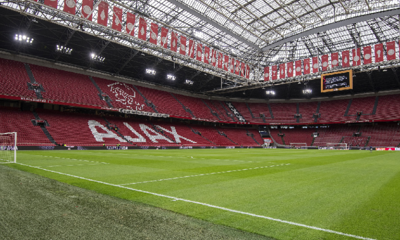 Ajax incasseert meeste NOW-geld van UWV, dat fors minder overmaakt dan vorige keer Afbeelding: Ajax incasseert meeste NOW-geld van UWV, dat fors minder overmaakt dan vorige keer