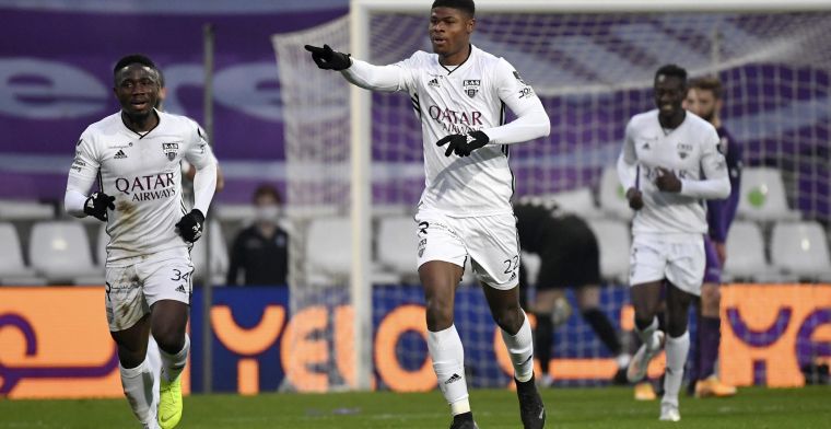‘KAS Eupen baalt en ziet speler alsnog naar Bulgarije vertrekken'